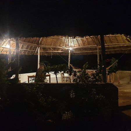 Bed and Breakfast Rasta House Kilindoni Exteriér fotografie